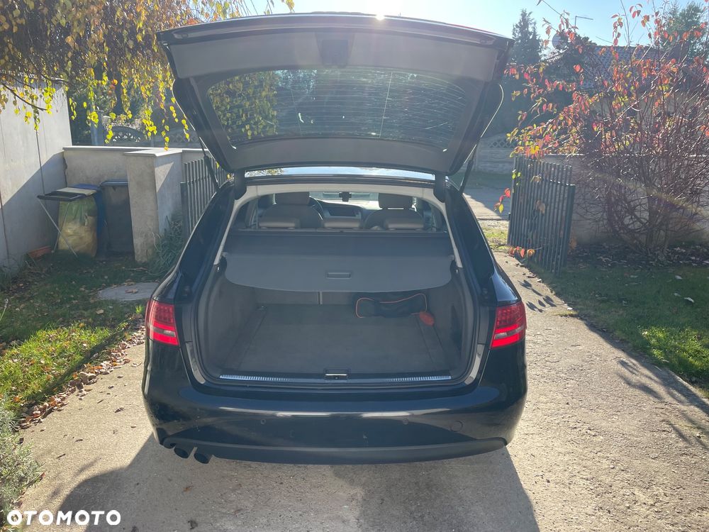 Audi A4 Avant 2.0 TDI - 8