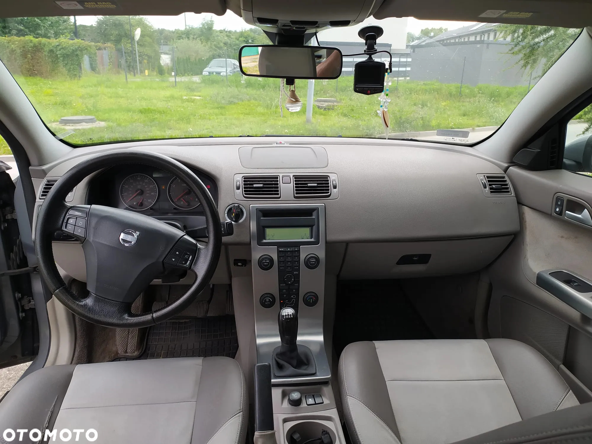 Volvo S40 T5 Momentum - 8