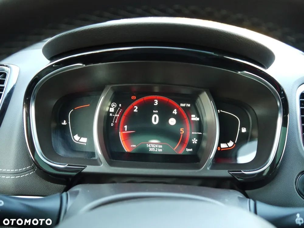 Renault Espace 1.6 dCi Energy Initiale Paris EDC 7os - 20