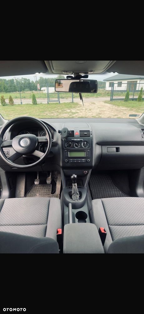 Volkswagen Touran - 6