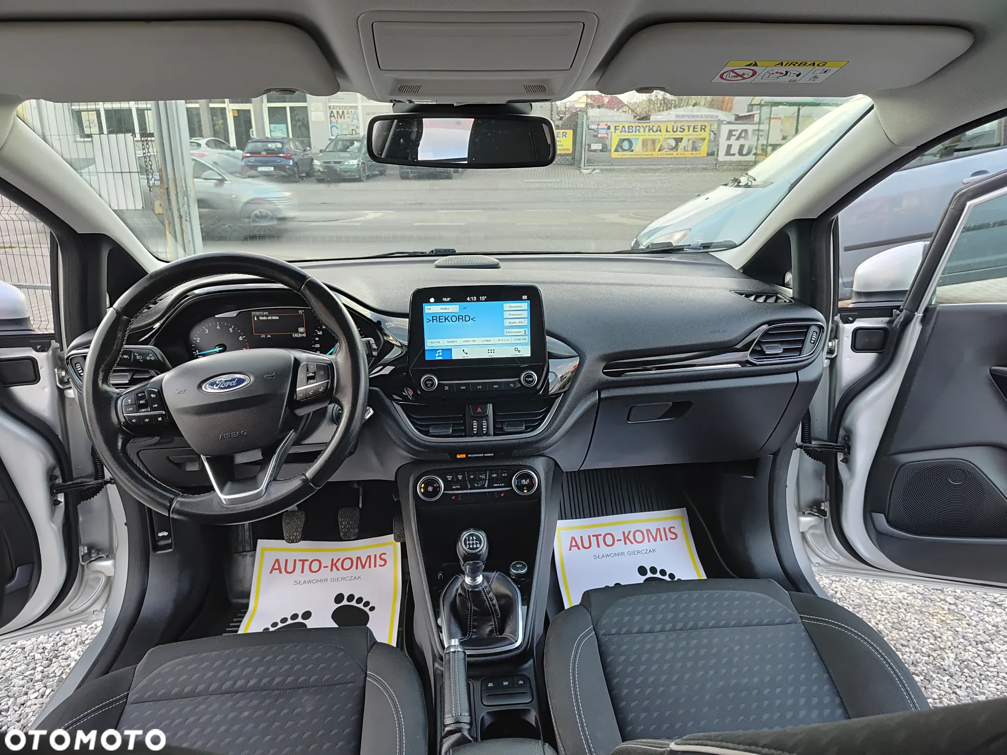 Ford Fiesta 1.0 EcoBoost S&S ST-LINE - 22