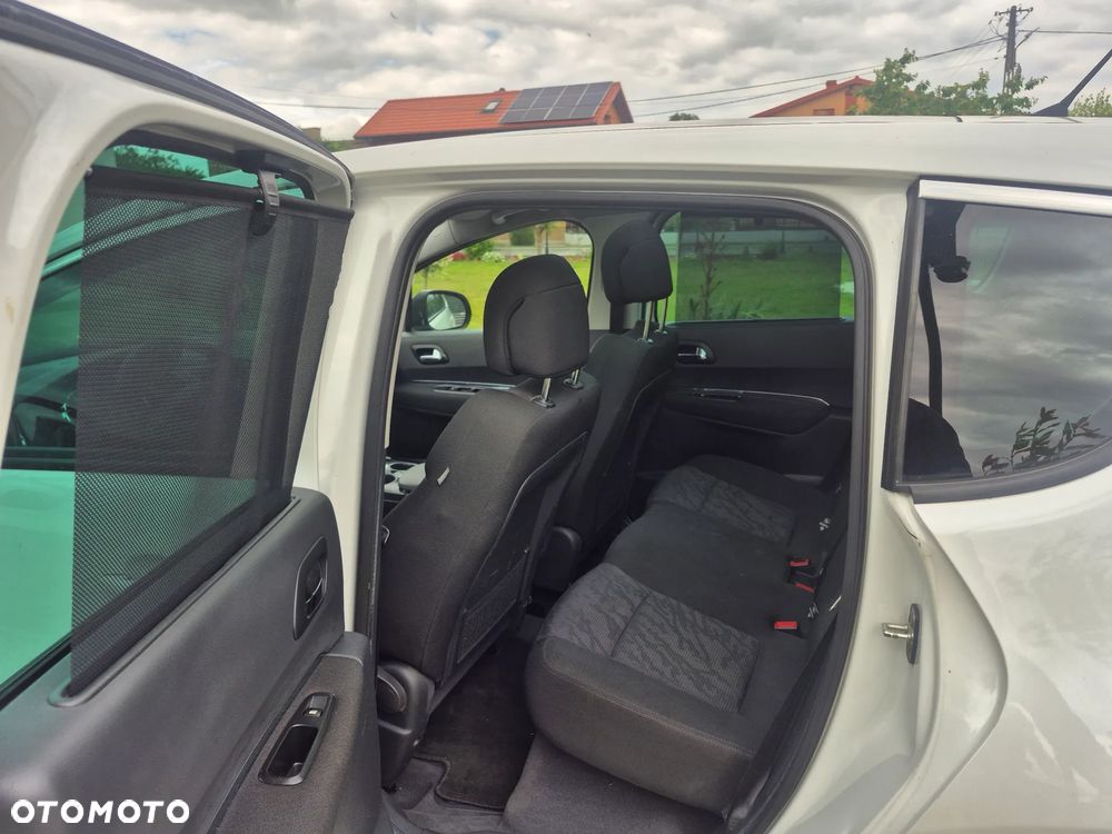 Peugeot 3008 - 32