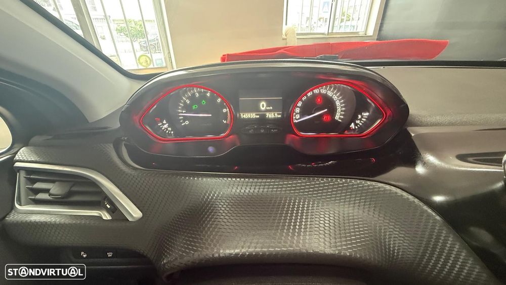 Peugeot 2008 PureTech 110 Stop&Start GT-Line Edition - 15