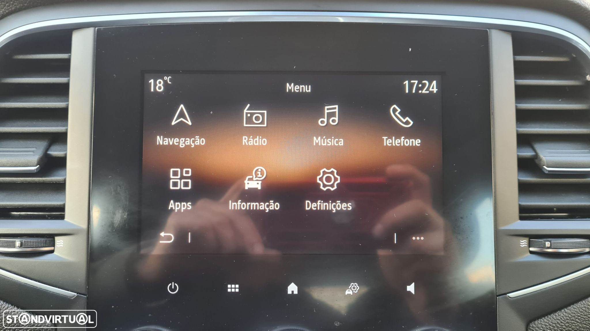 Renault Mégane 1.5 Blue dCi Intens EDC - 27