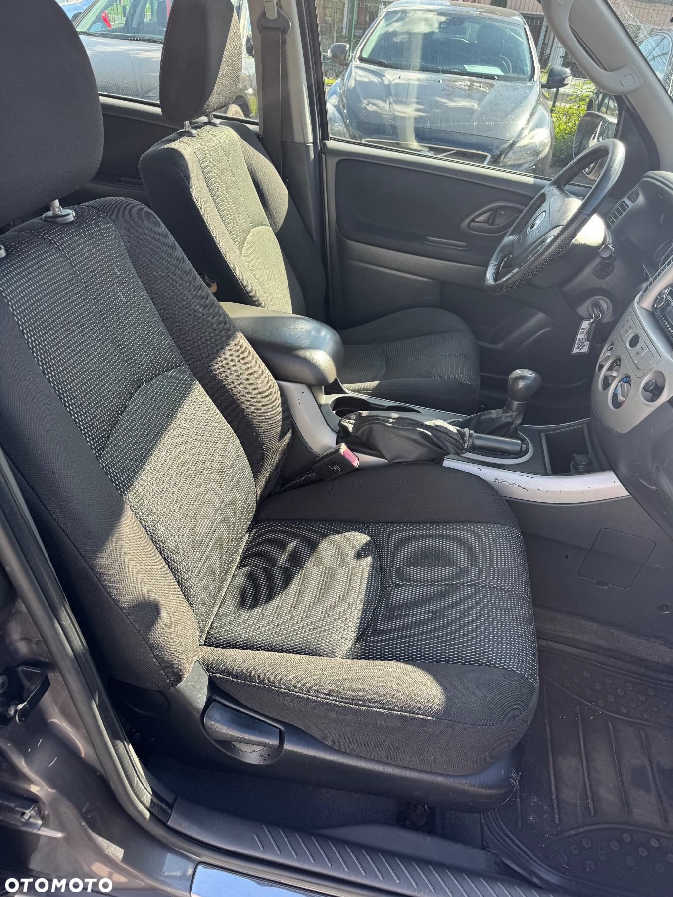 Mazda Tribute 4x4 Comfort - 12