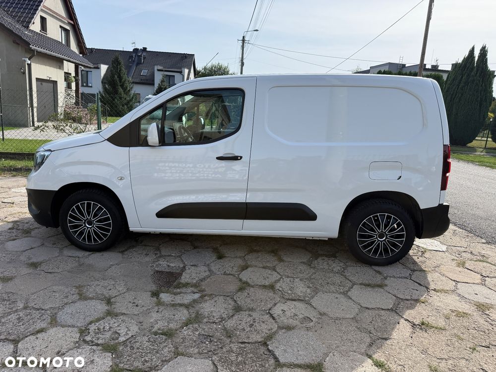 Opel COMBO - 7