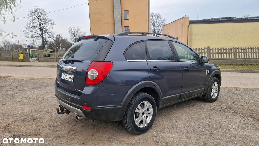 Chevrolet Captiva 2.0 4WD 7 Sitzer LT - 4