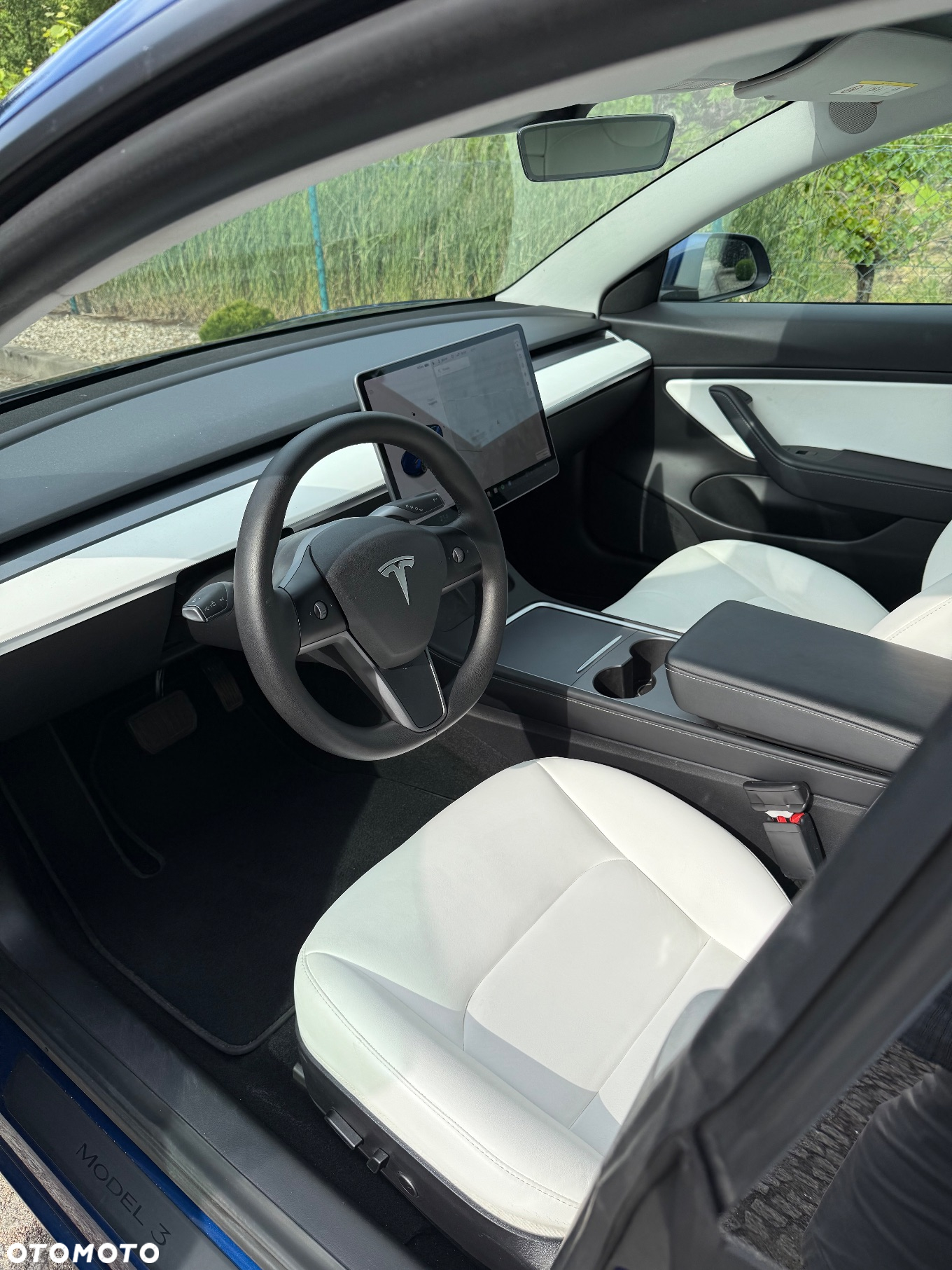 Tesla Model 3 Langstreckenbatterie Allradantrieb Dual Motor - 7
