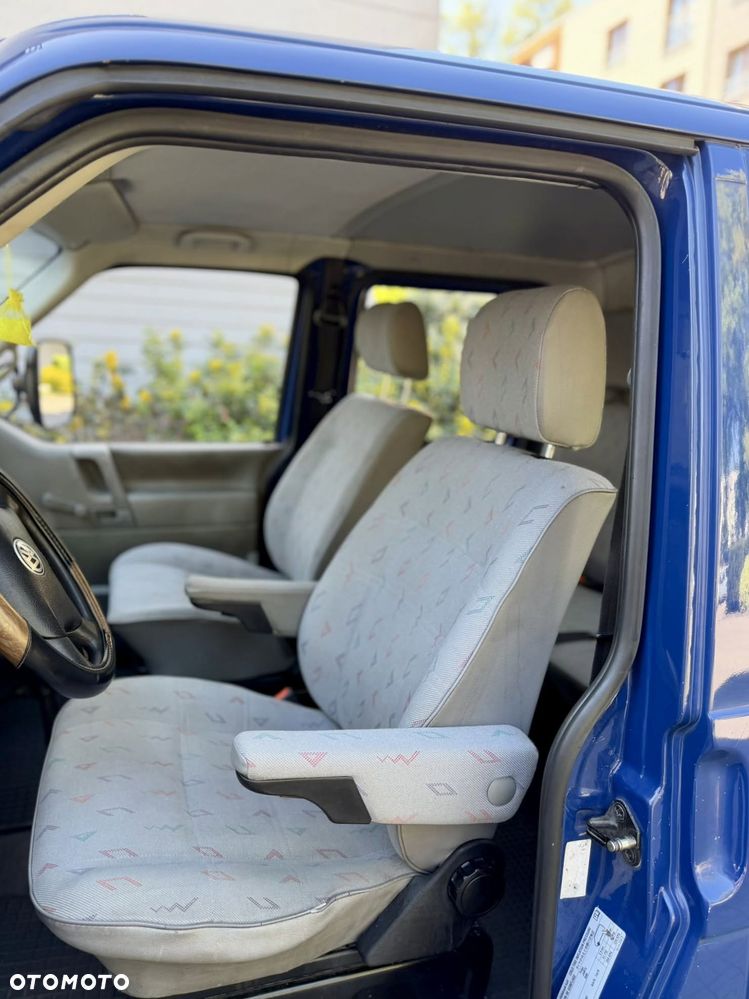 Volkswagen T4 SYNCRO Transporter Doka - 14