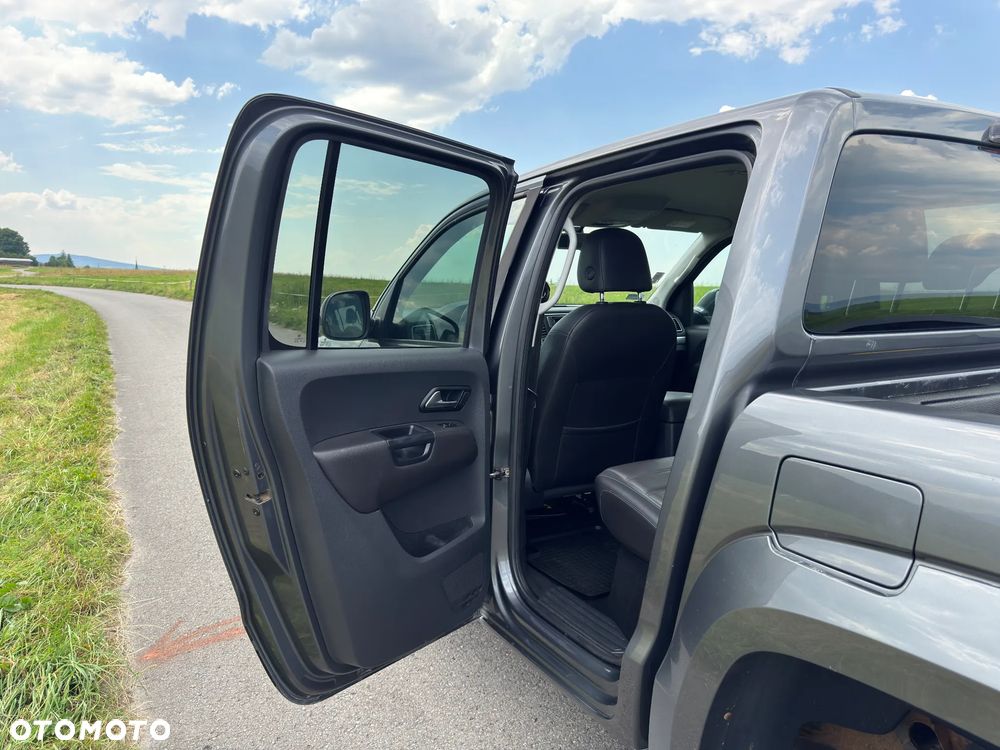 Volkswagen Amarok 3.0 TDI Autm Highline - 32
