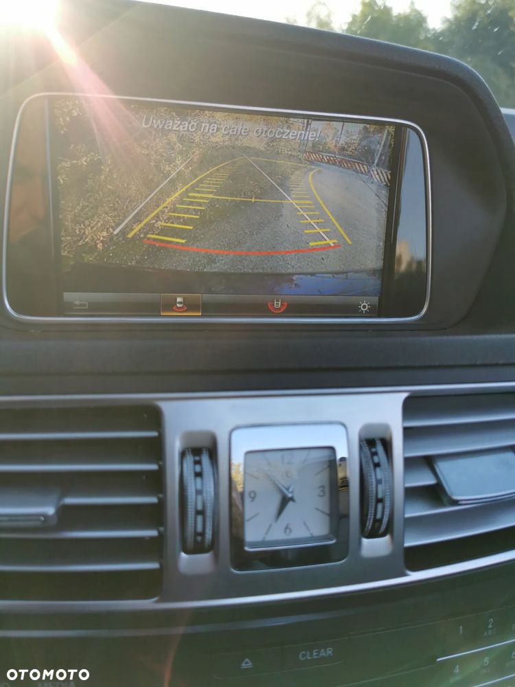 Mercedes-Benz Klasa E 400 7G-TRONIC - 31