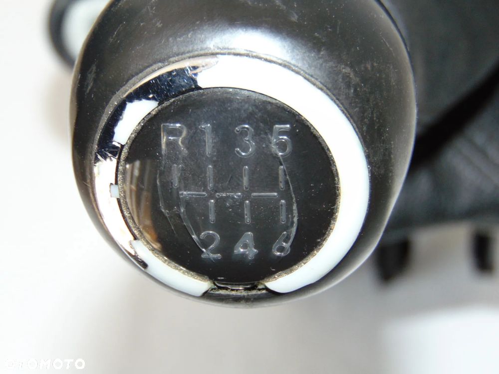 Wybierak 6 biegów 55351959 lewarek drążek dźwignia przełącznik zmiany biegów Opel Zafira 2 II B diesel 1.9 CDTI - 3