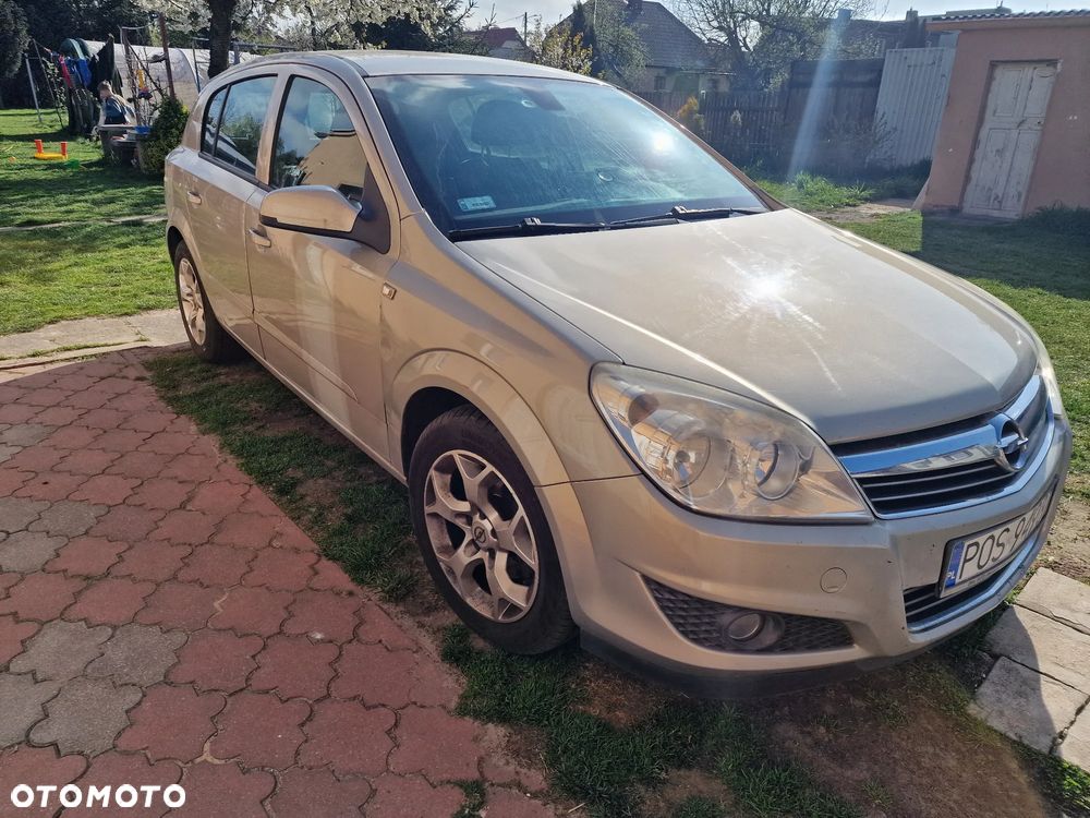 Opel Astra 1.6 Easytronic Selection - 1