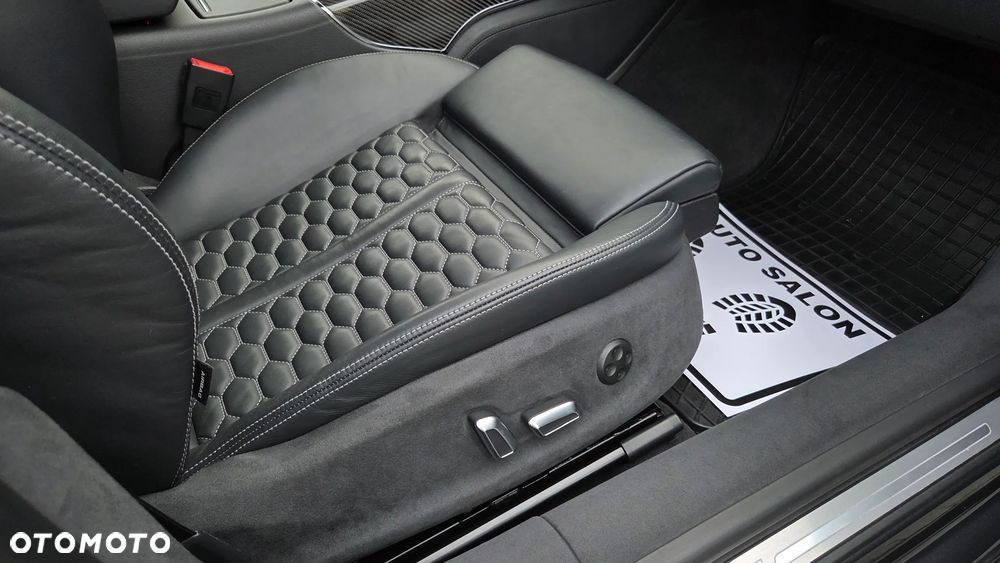 Audi RS7 Sportback - 12
