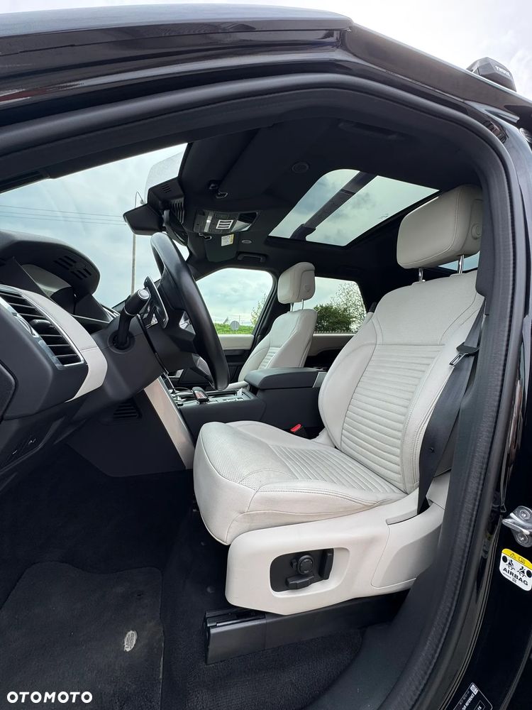 Land Rover Discovery 3.0 D250 mHEV SE - 9