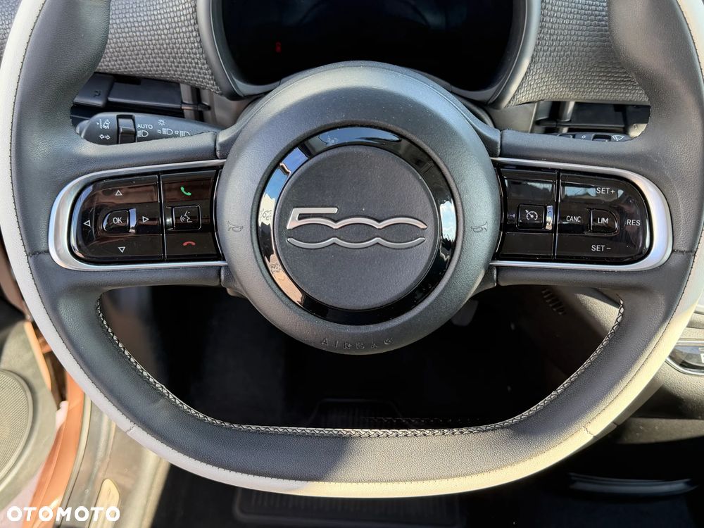 Fiat 500 42 kWh La Prima by Bocelli - 19
