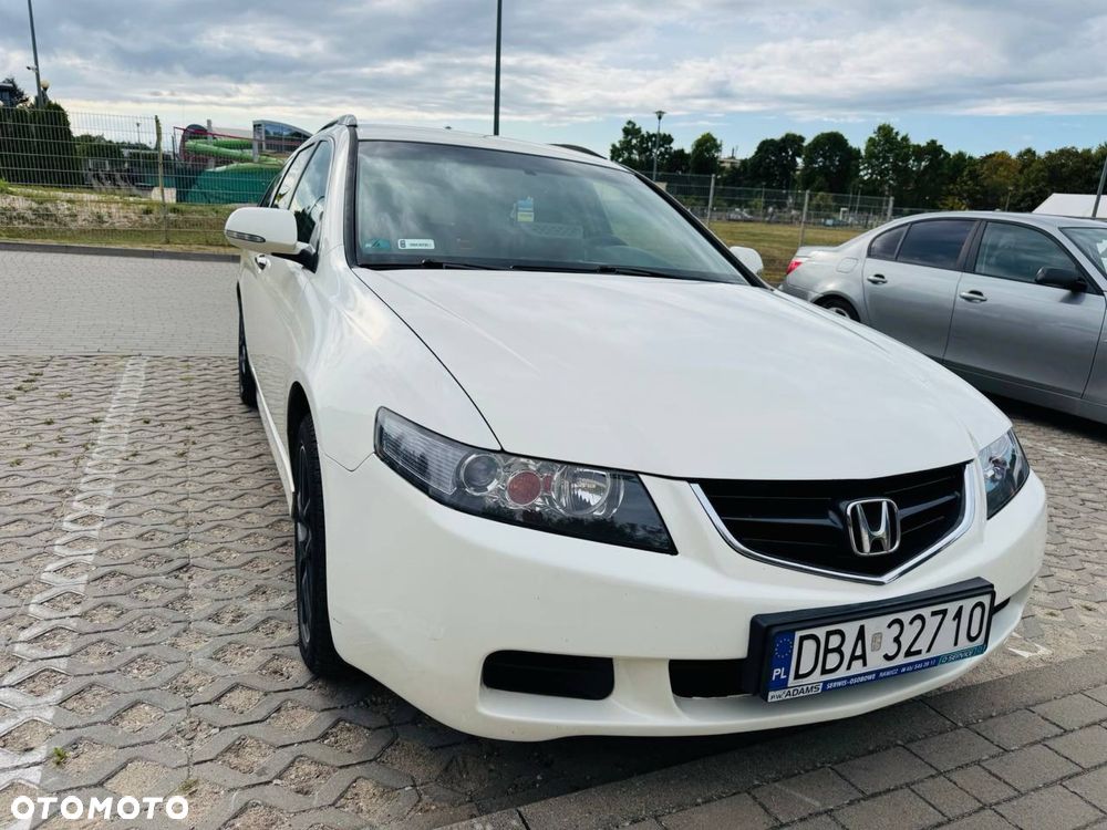 Honda Accord - 1