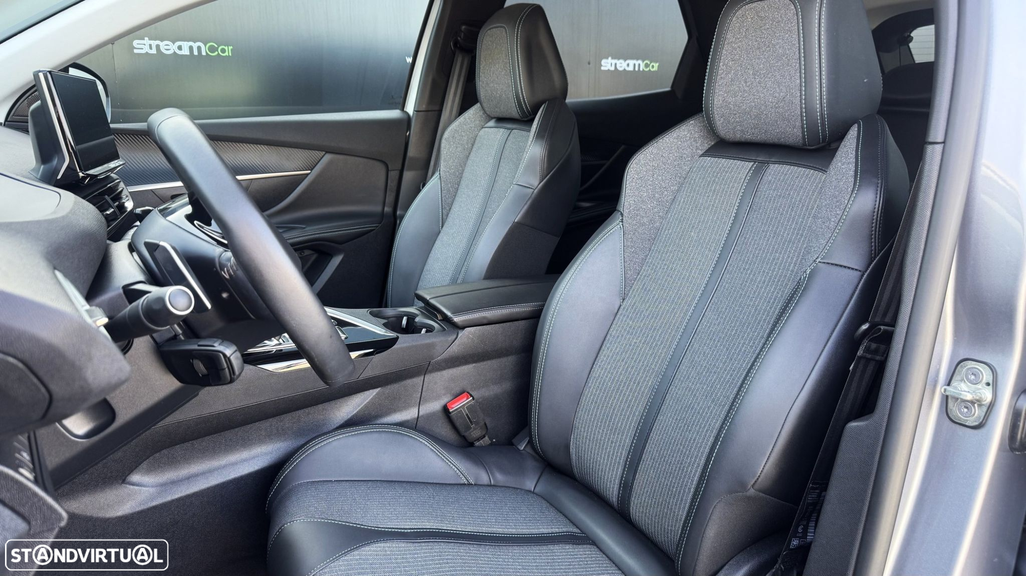 Peugeot 3008 1.5 BlueHDi Allure EAT8 - 12