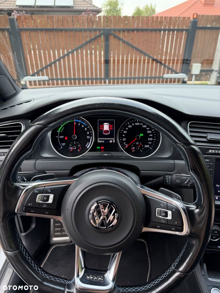 Volkswagen Golf 1.4 TSI Plug-In-Hybrid GTE - 17