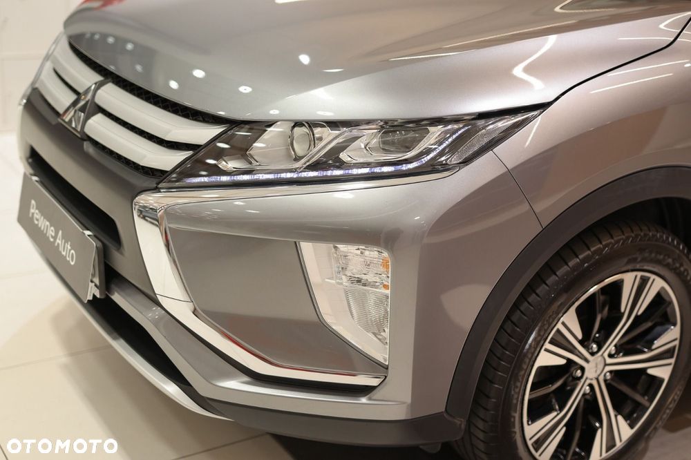 Mitsubishi Eclipse Cross - 27