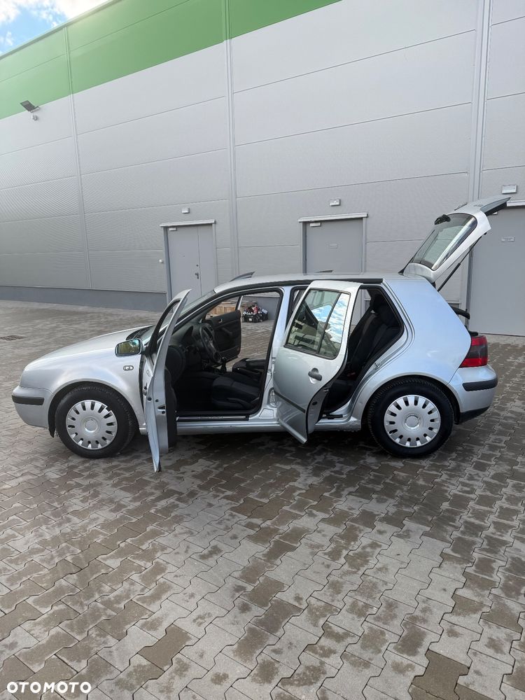 Volkswagen Golf 1.9 TDI Comfortline - 10