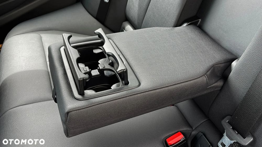 BMW Seria 3 - 33