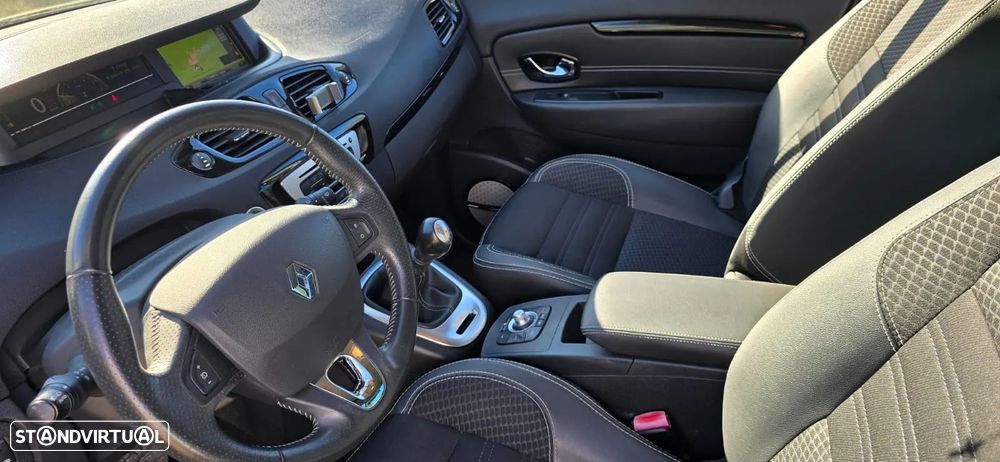 Renault Grand Scénic 1.5 dCi Bose Edition SS - 4