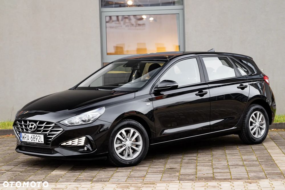 Hyundai i30 1.5 T-GDI 48V Premium DCT - 10