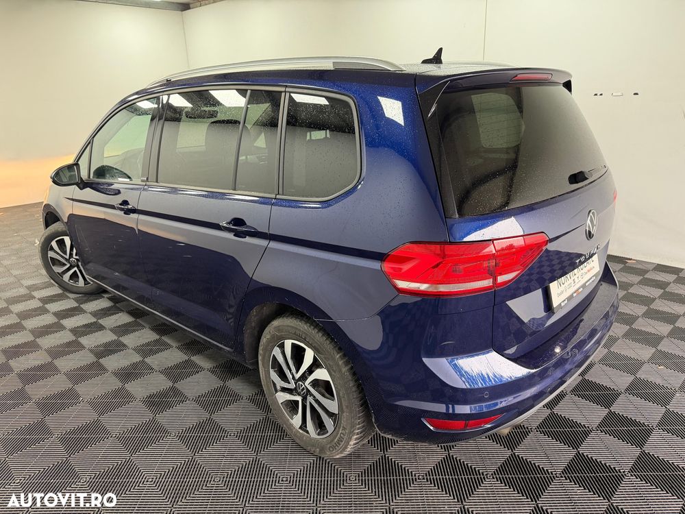 Volkswagen Touran 2.0 TDI SCR DSG ACTIVE - 13