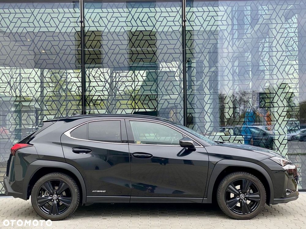 Lexus UX 250h GPF F Impression 2WD - 3