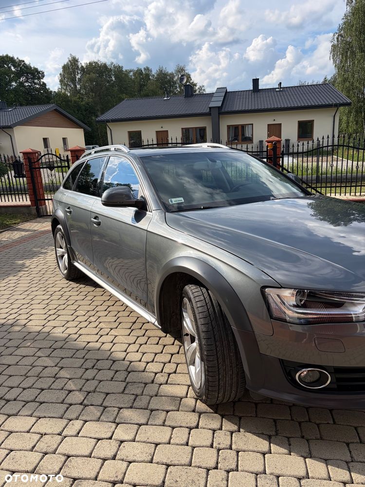 Audi A4 Allroad 2.0 TFSI Quattro S tronic - 4