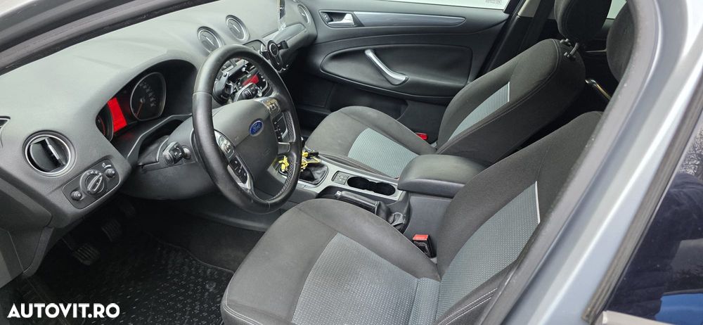 Ford Mondeo 2.0 Duratorq TDCi Titanium - 19