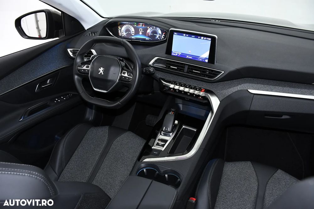 Peugeot 3008 1.2 PureTech Turbo S&S EAT6 Allure - 5
