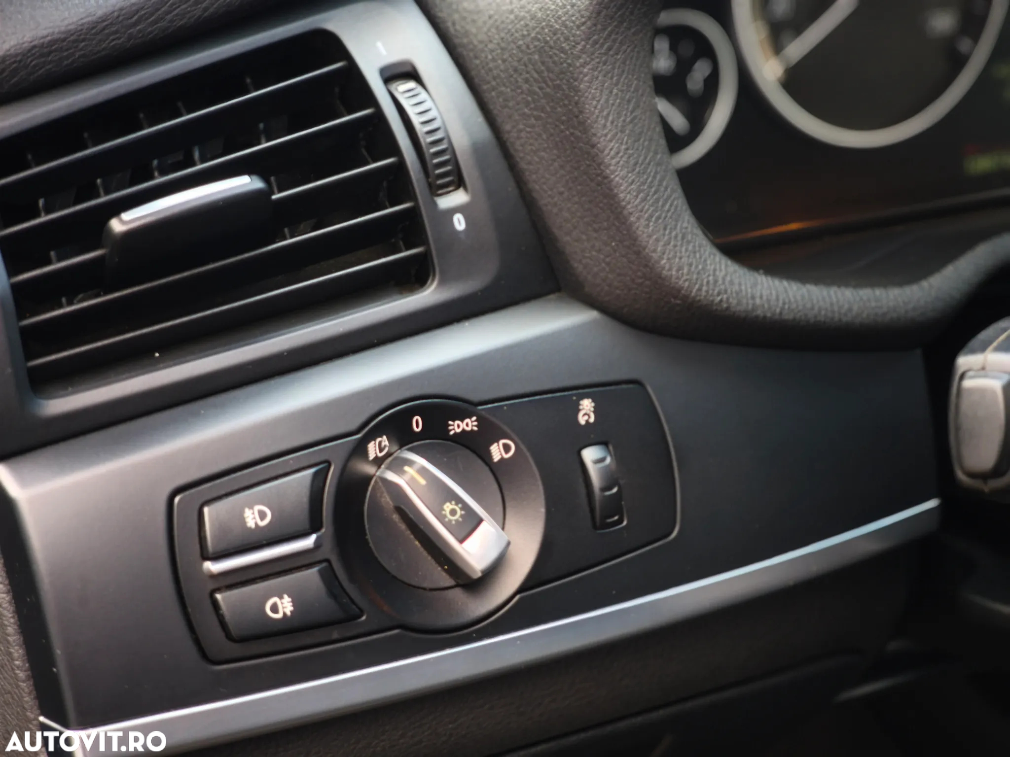 BMW X3 xDrive28i Sport-Aut. xLine - 14
