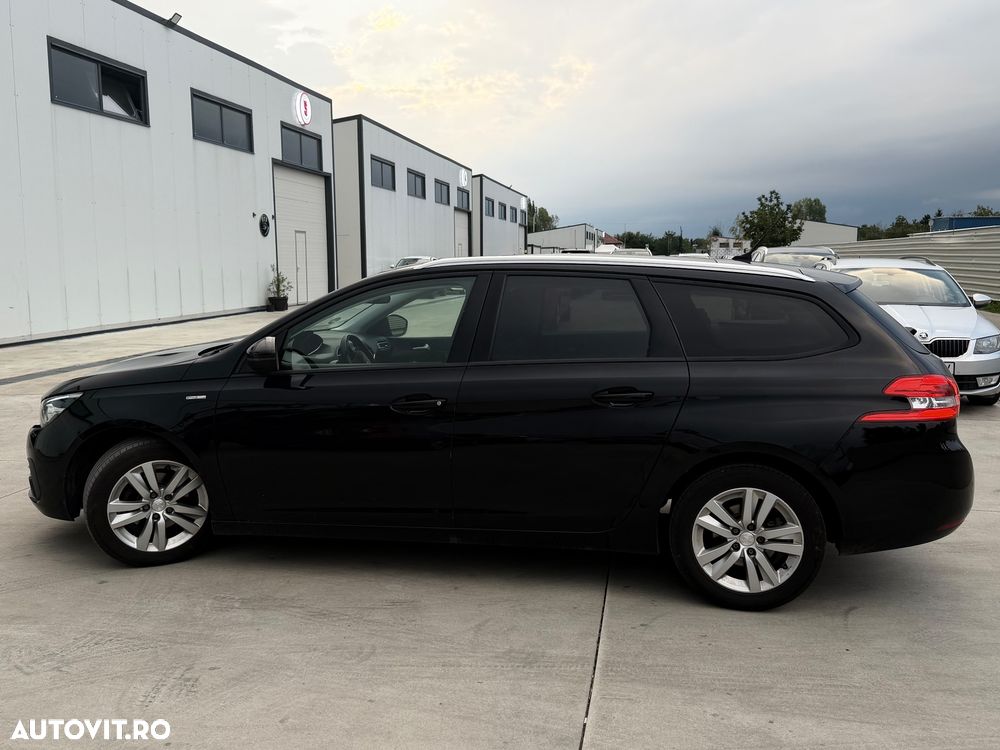 Peugeot 308 PureTech 130 GPF Stop & Start Style - 15