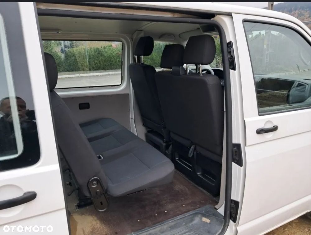 Volkswagen Transporter - 7