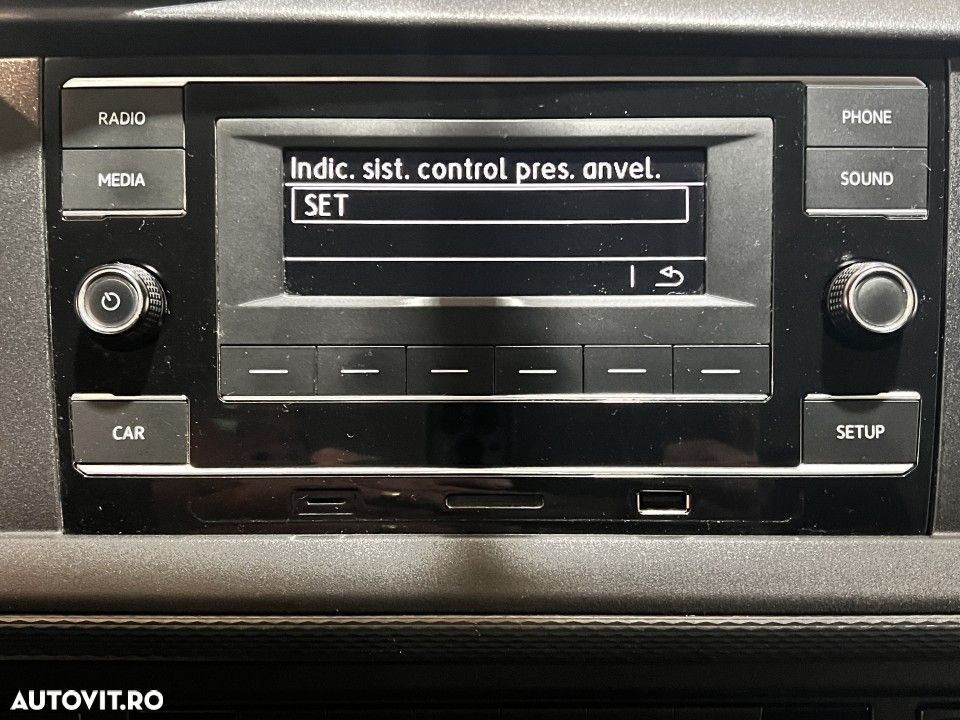 Volkswagen Transporter - 23