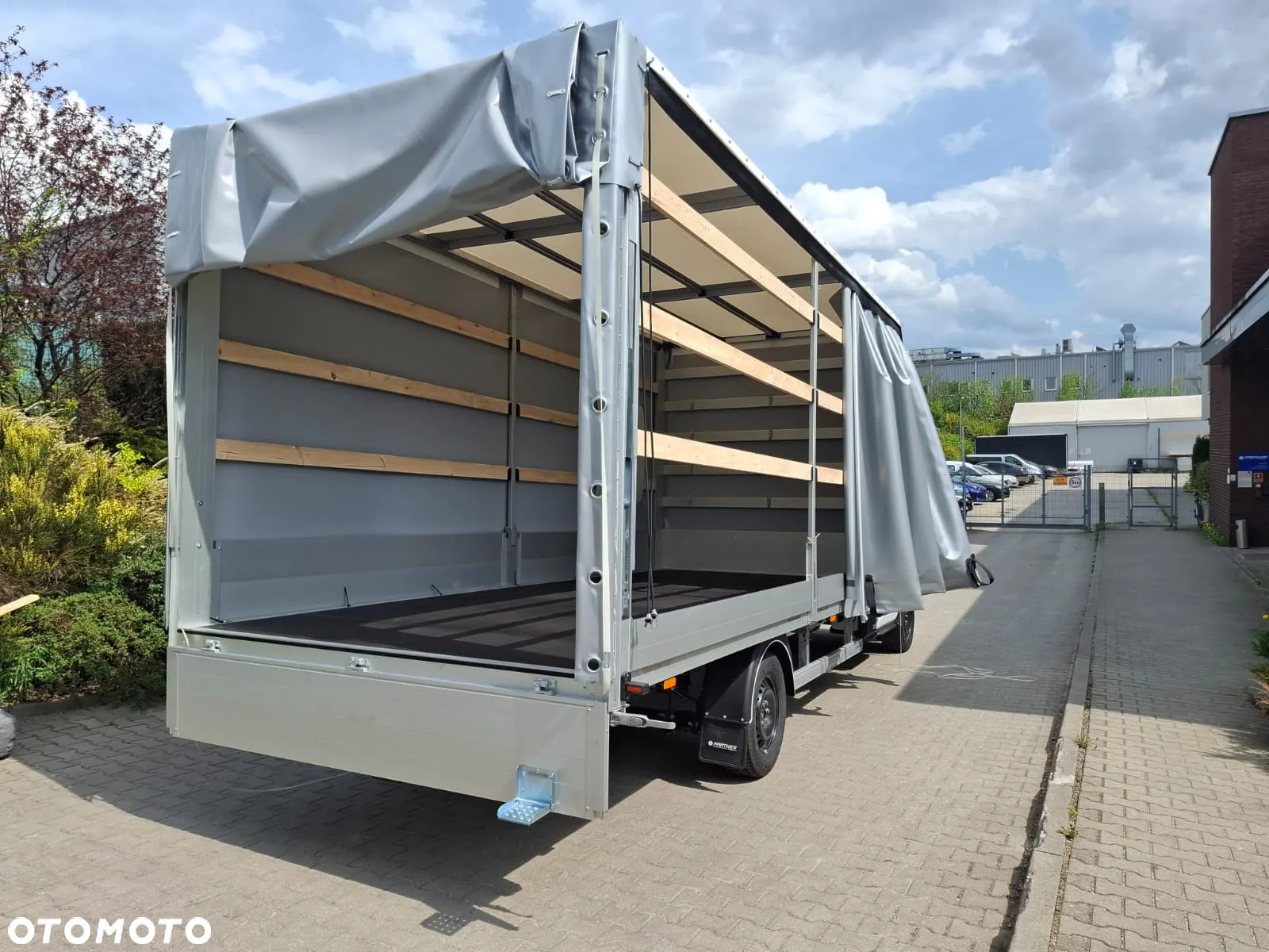 Ford Transit - 9