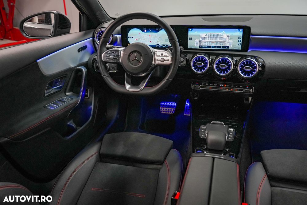 Mercedes-Benz A 200 7G-DCT AMG Line - 27