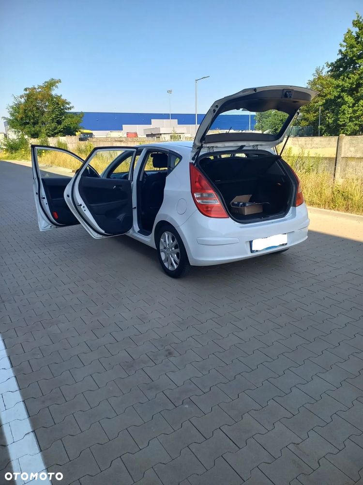 Hyundai i30 - 23