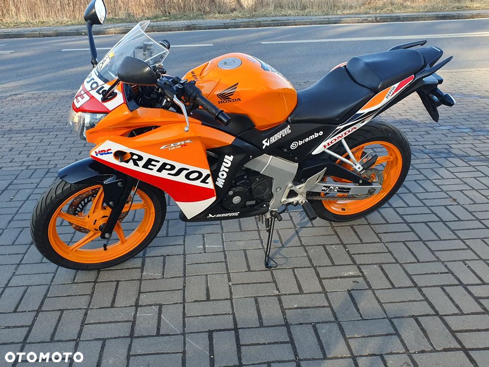 Honda CBR - 24