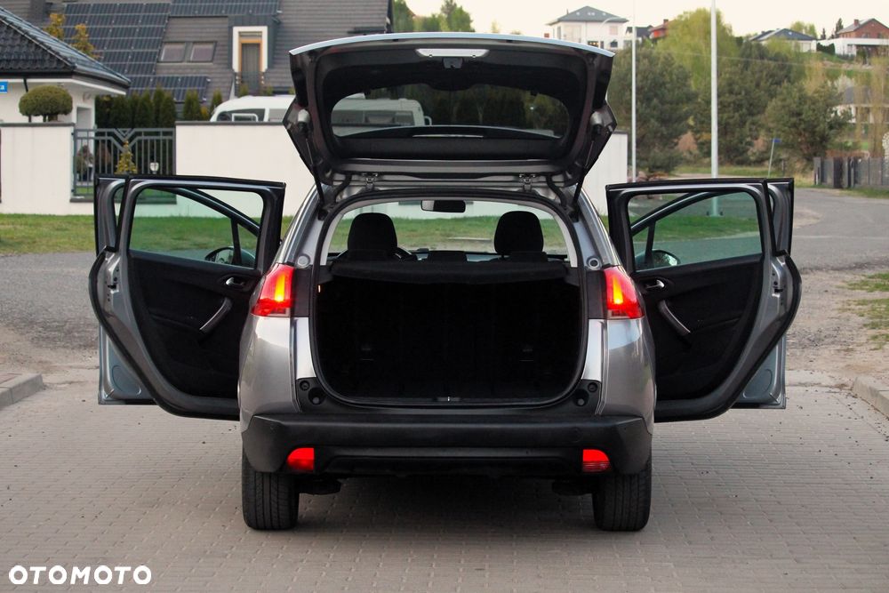 Peugeot 2008 1.6 e-HDi Active S&S - 10