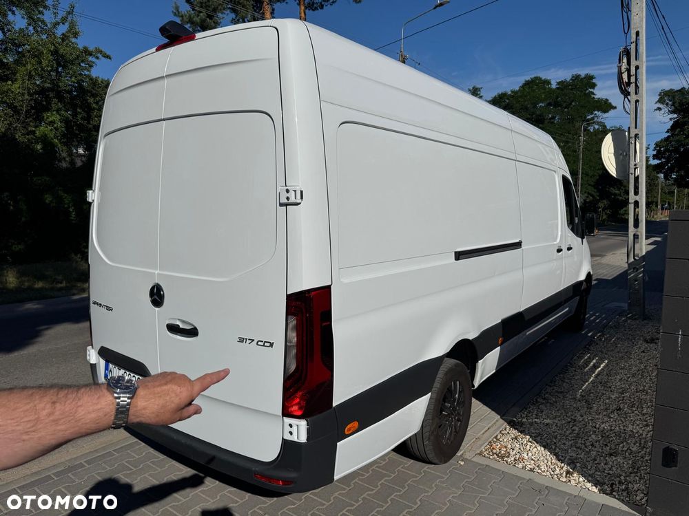 Mercedes-Benz Sprinter 317 - 6