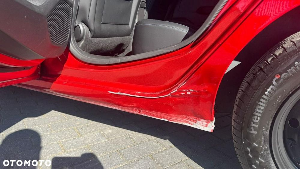 Renault Clio - 17