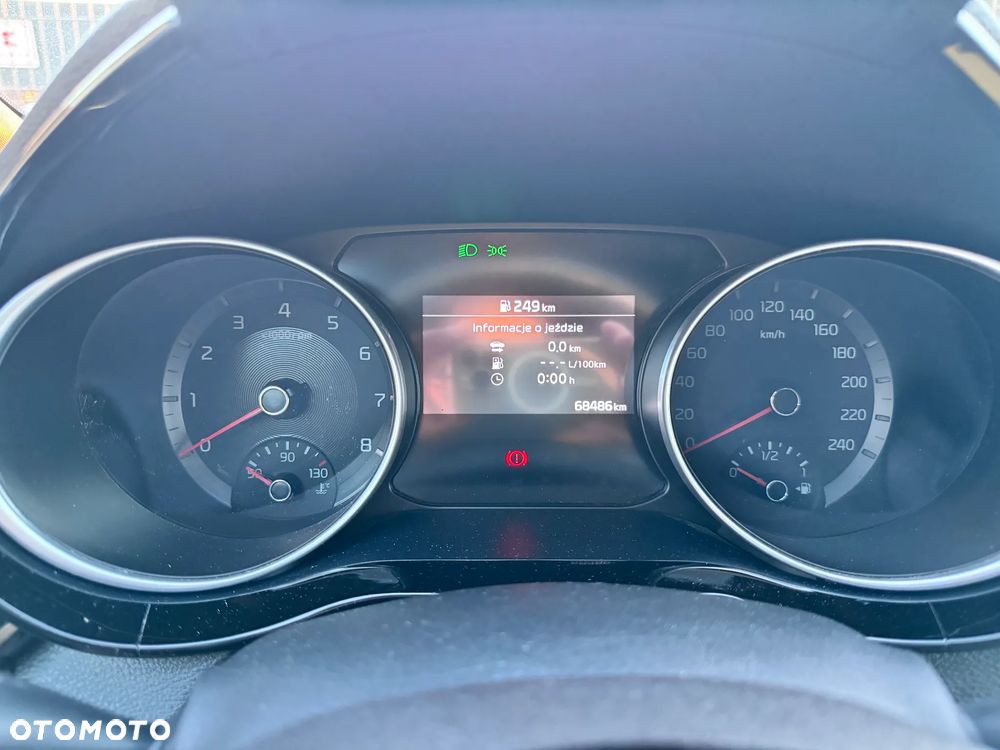 Kia XCeed 1.5 T-GDI L - 6