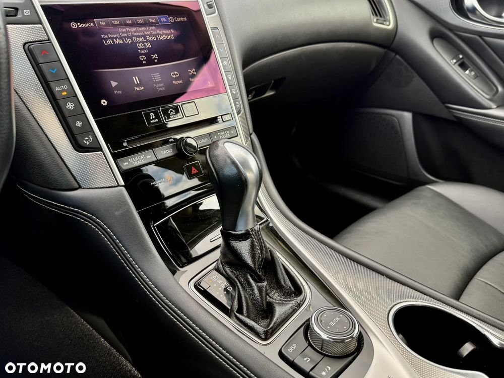 Infiniti Q50 Q50S 3.0t Sport - 11