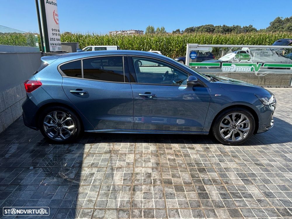 Ford Focus 1.0 EcoBoost MHEV ST-Line X - 4