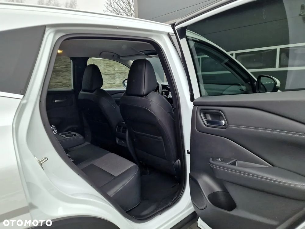 Nissan Qashqai 1.3 DIG-T MHEV Xtronic N-Connecta - 19