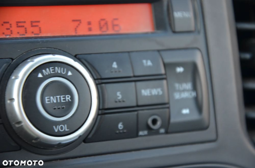 Nissan Juke 1.6 Visia Plus - 28