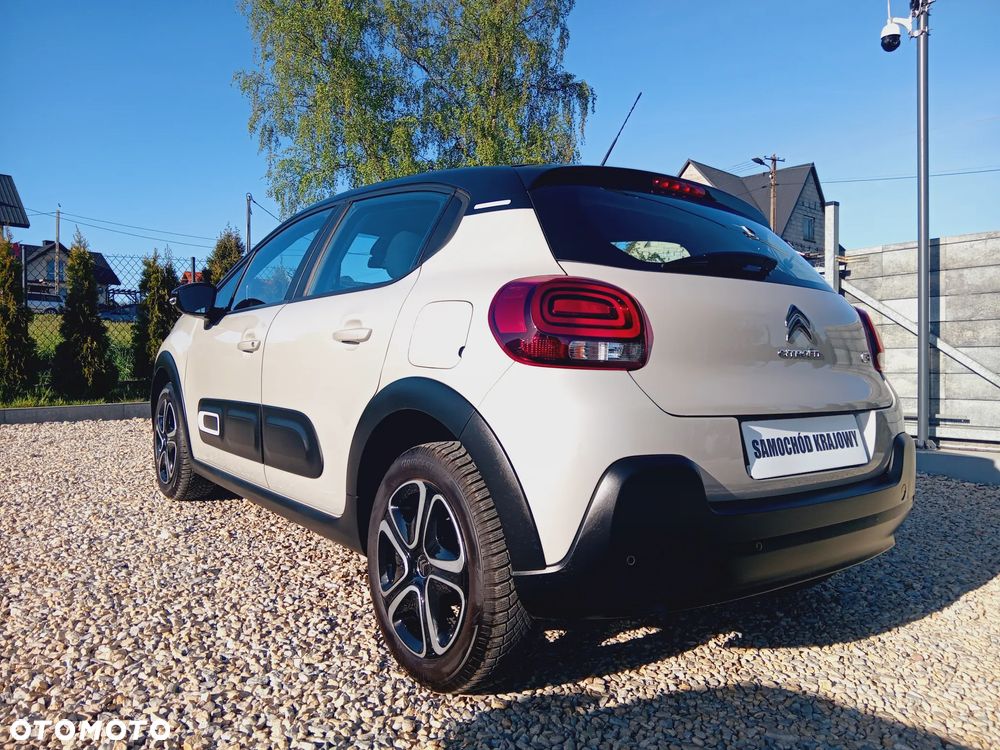 Citroën C3 1.2 PureTech Shine - 21